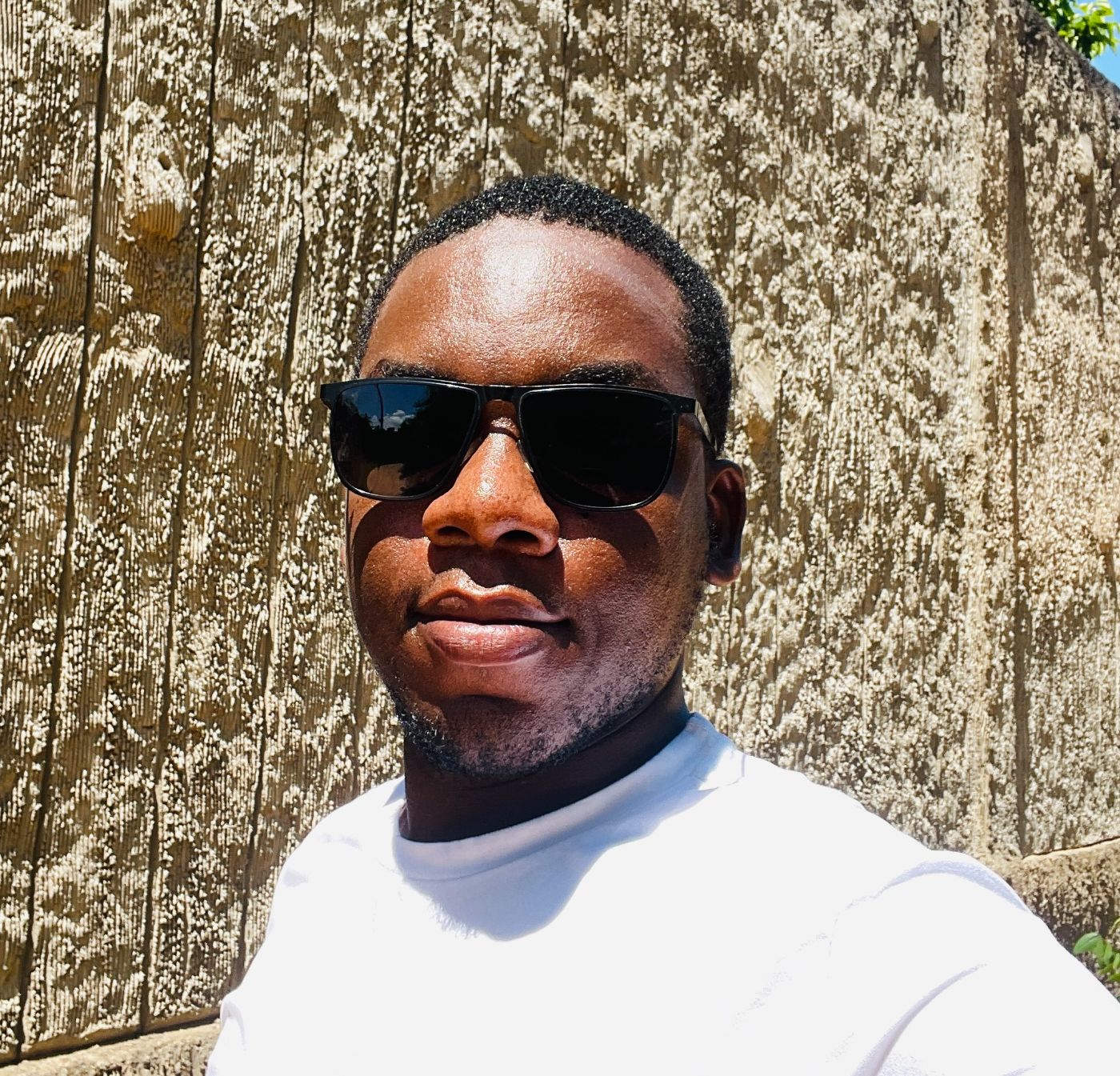 Author profile picture